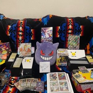 Pokémon Card/Toy Lot